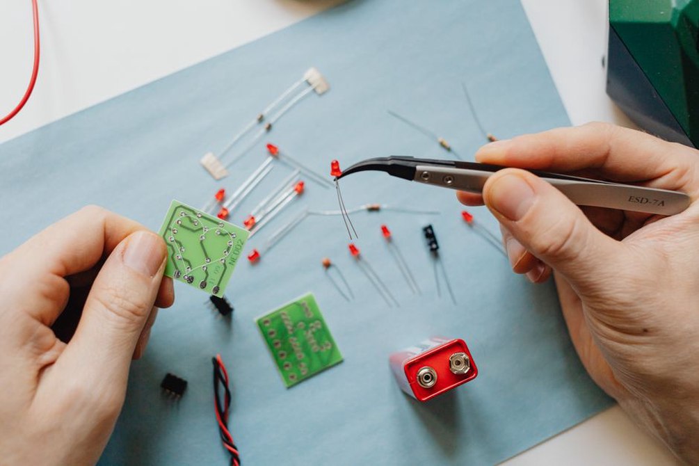 9V battery connected to a hand-wired circuit board