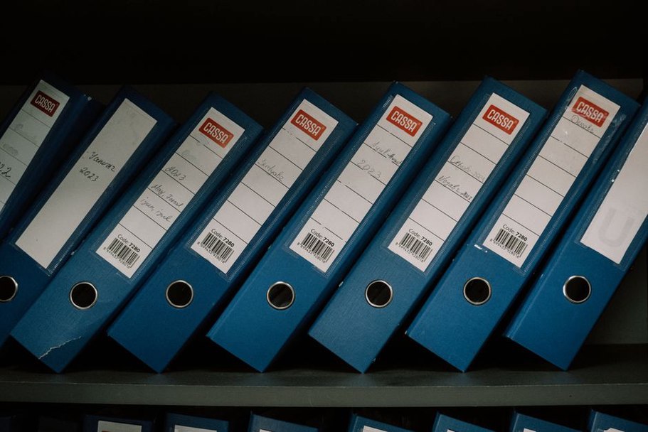 file manager window displaying cryptic noise archive filenames including wasted a