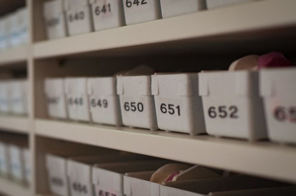 Blog archive listing releases 5, 6, 7, 8 without artist names
