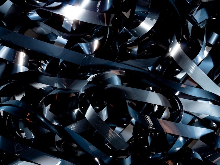 Tape texture and mechanical repetition in the studio