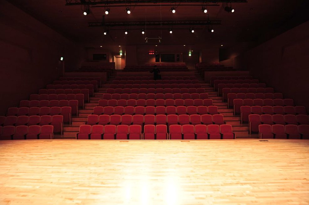A quiet room still shapes what listeners hear