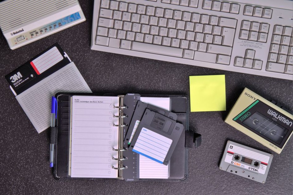 Notes separating a cassette topic from a reader question